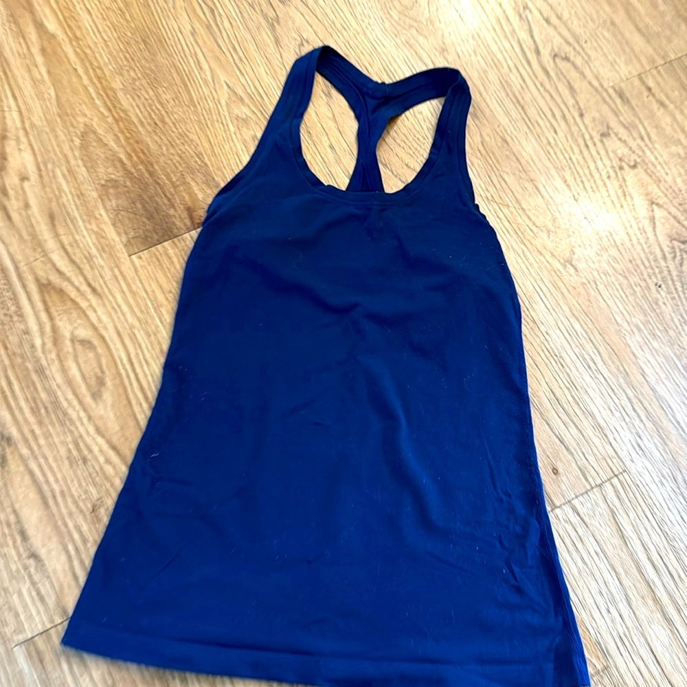 Lululemon Align tank, size 6